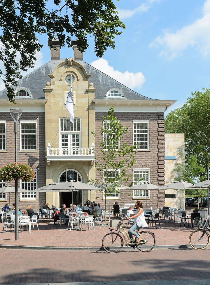Museum MORE in het oude gemeentehuis van Gorssel